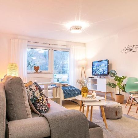 Modernes Apartment Im Gruenen I Balkon I Wlan I Stellplatz Schwarzenberg  Extérieur photo