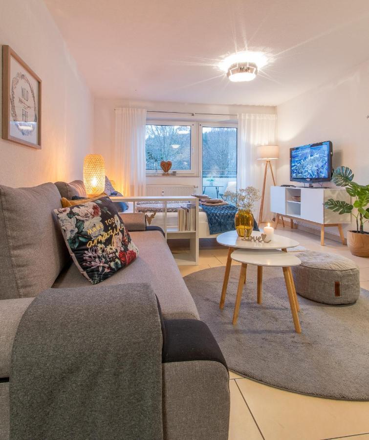 Modernes Apartment Im Gruenen I Balkon I Wlan I Stellplatz Schwarzenberg  Extérieur photo