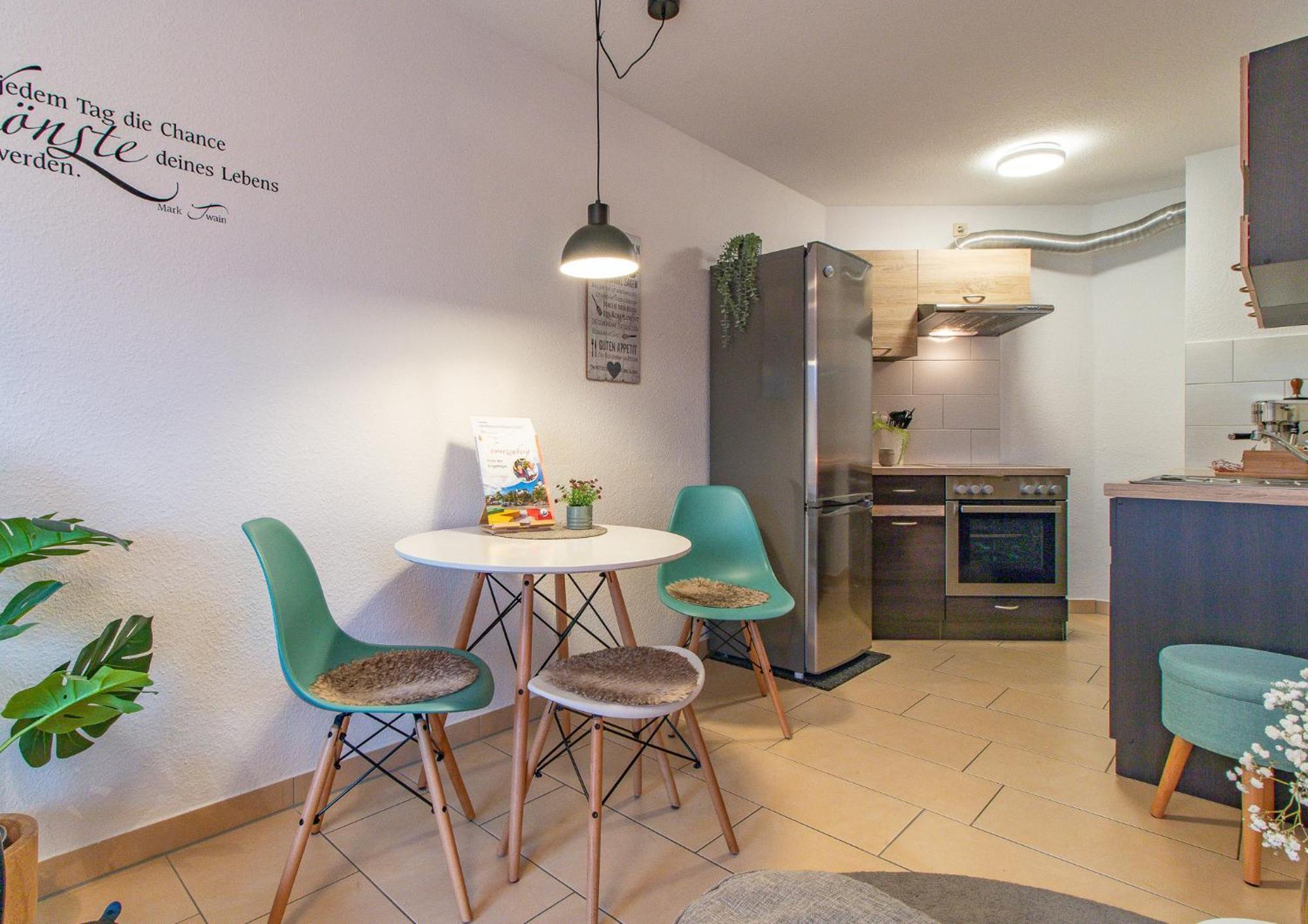 Modernes Apartment Im Gruenen I Balkon I Wlan I Stellplatz Schwarzenberg  Extérieur photo
